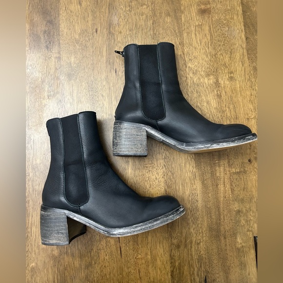 Free People Black Leather Chelsea Ankle Boots Block Heel 39EU (US 8-8.5) - Picture 4 of 13